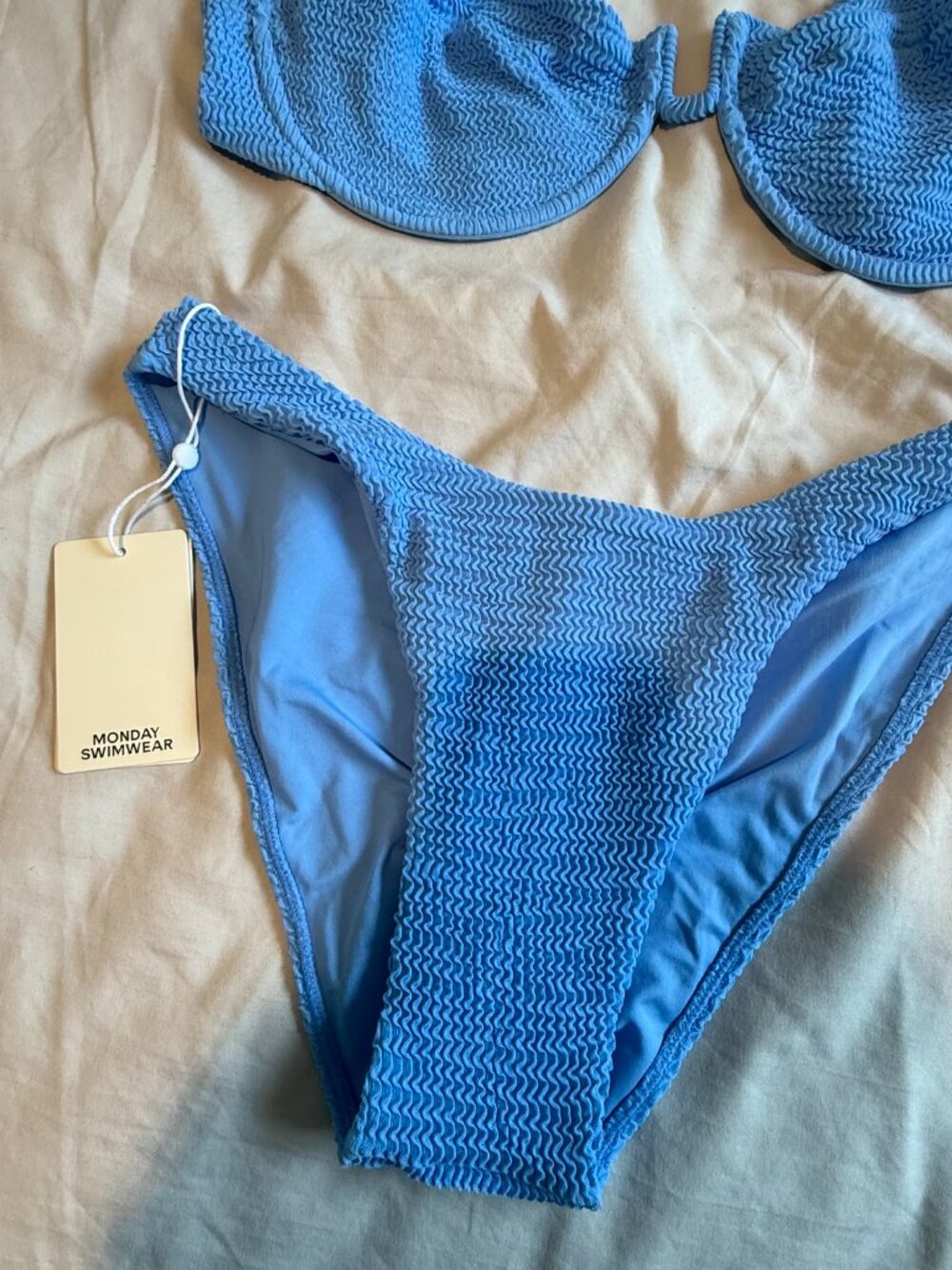 Monday Swimwear Bikini Set NWT - Picture 4 of 7